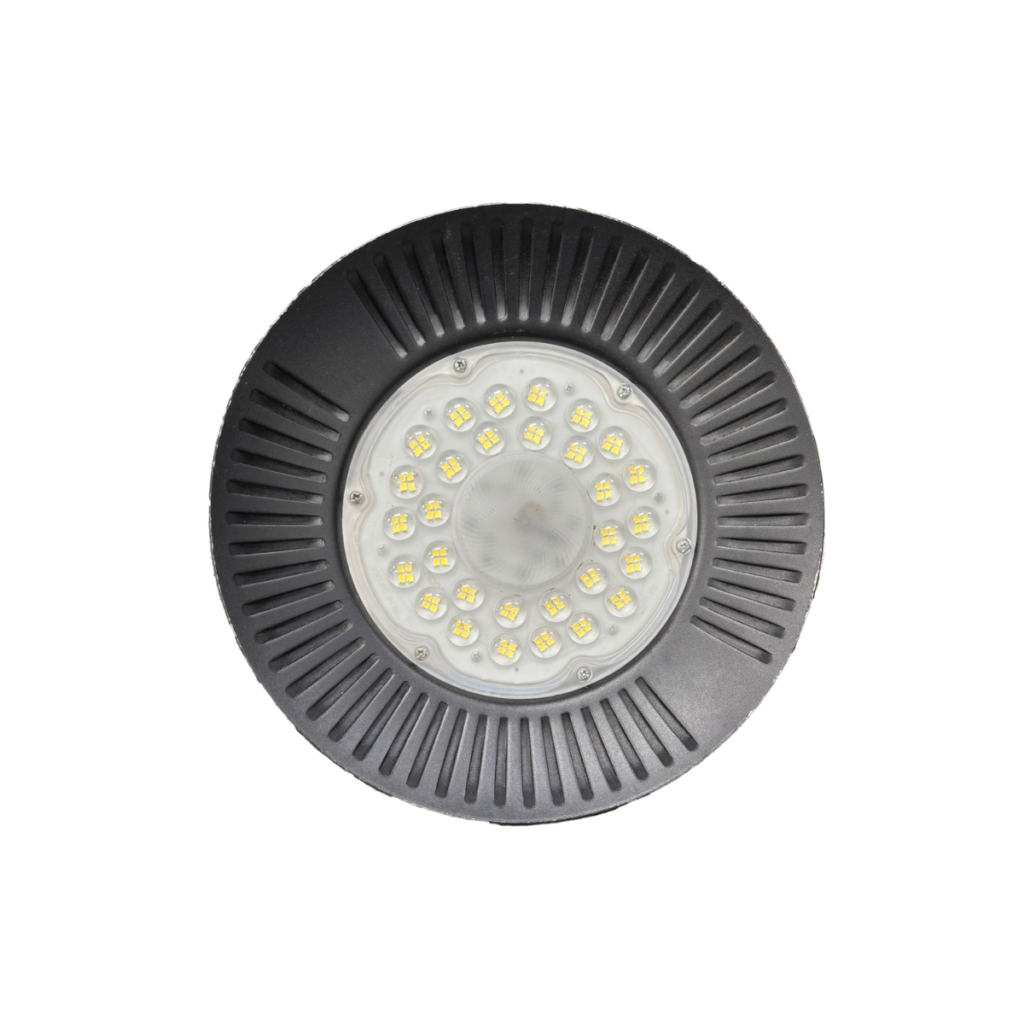 Projecteur LED rond UFO haute puissance avec dissipateur thermique aluminium et multiples diodes, vue de face sur fond blanc